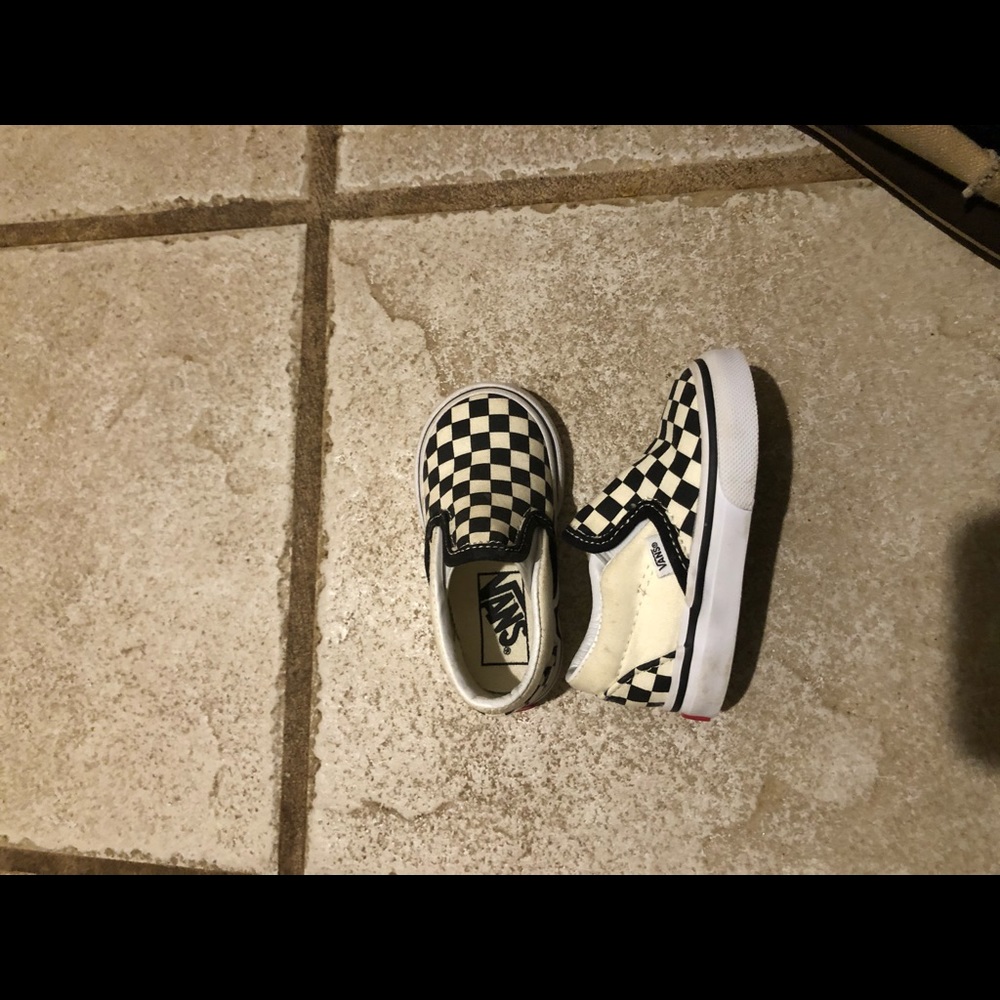 Vans kids shoes size 4